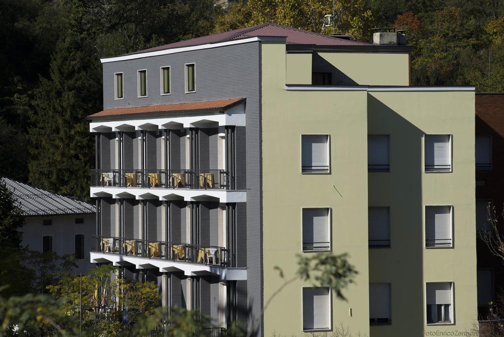 Hotel Salus Sant'Andrea Bagni Exterior foto